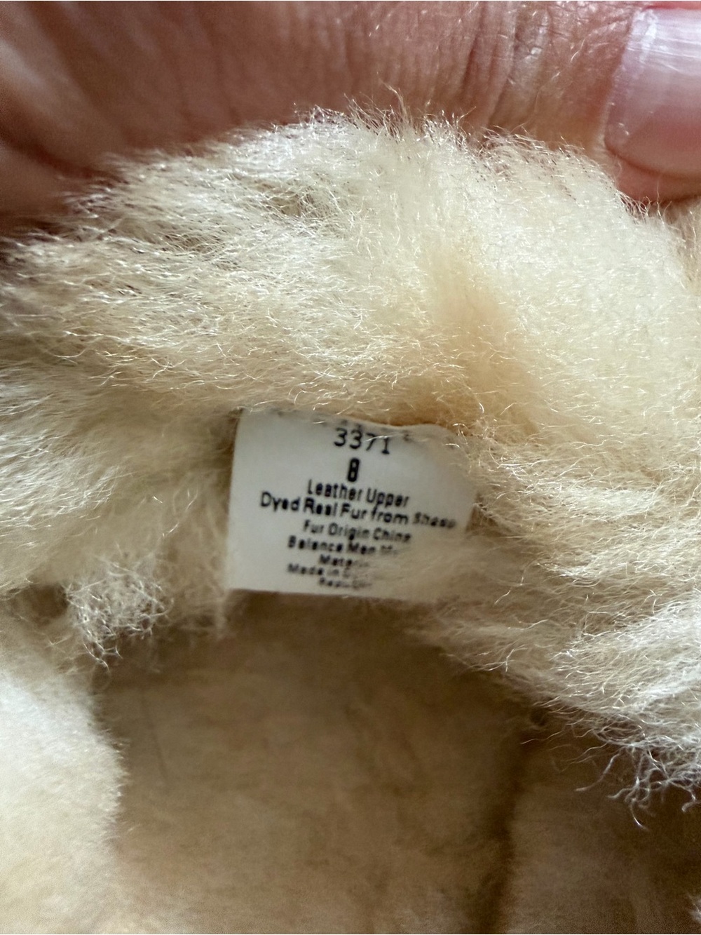 Minnetonka SKOL Vikings Sheepskin-Lined Moccasin Slippers - Picture 4 of 4